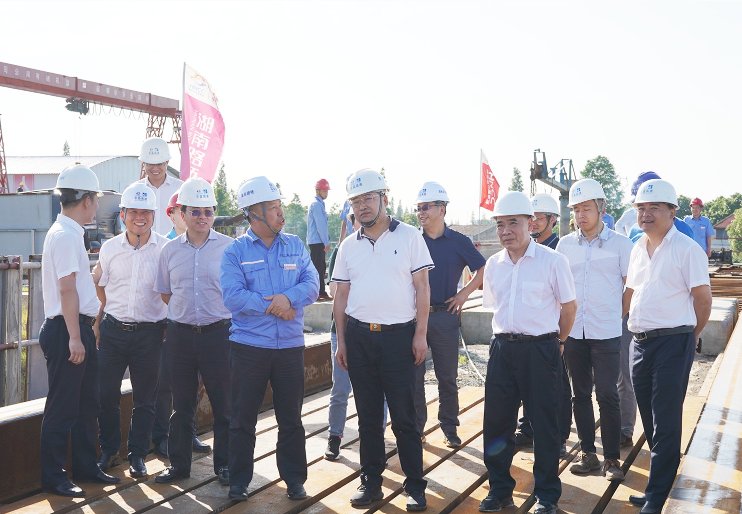 20210707252424.jpg 3方聯(lián)民到平益十六標(biāo)檢查_副本.jpg