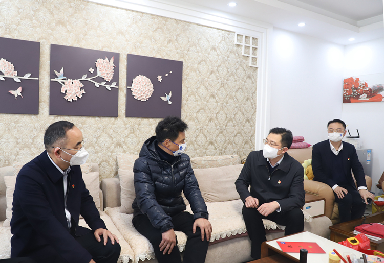 20230116603520.jpg 慰問李志剛_3167--.JPG