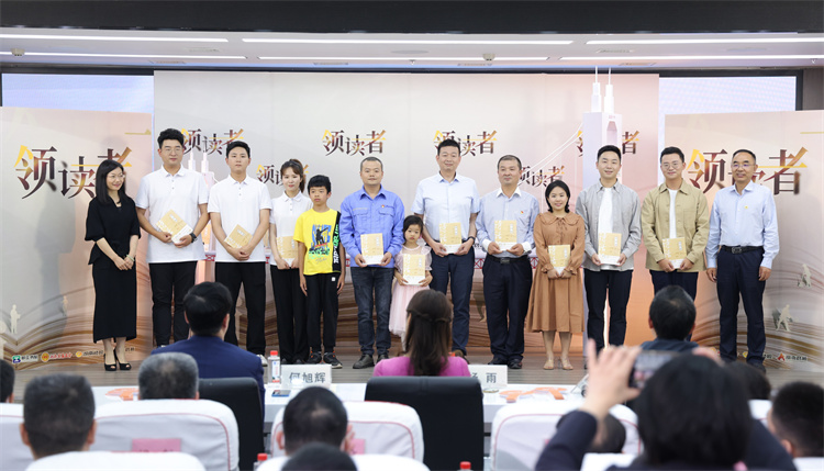 20230524110019.jpg 贈書.jpg